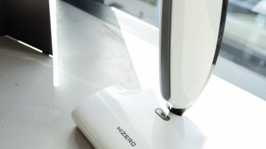 Mop Hizero na przestrzeni biurowej